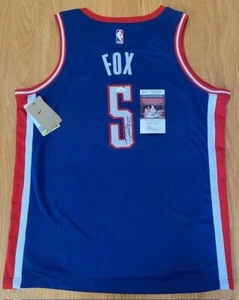 DE'AARON FOX SIGNED AUTO NIKE SWINGMAN CITY JERSEY JSA SACRAMENTO KINGS/SPURS - Picture 1 of 3