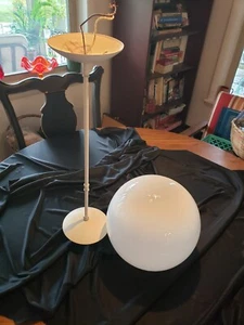 LUZ GLOBO de vidrio redondo BLANCO DE COLECCIÓN, 31,5" de diámetro, 3-7/8" abierta y caída de 20" - Imagen 1 de 12