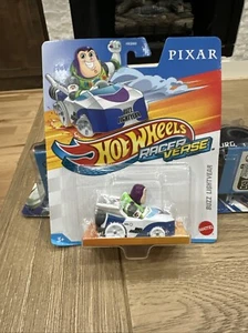 Hot Wheels Racer Verse Buzz Lightyear Toy Story Figur Auto Diecast 1:64 Pixar - Bild 1 von 4