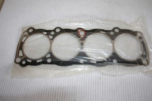 NISSAN 11044-01M02 CYLINDER HEAD GASKET. 1981-1985  1.5L, 1.6L ENGINES - Bild 1 von 2
