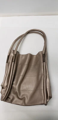 Bolso de mano/cartera Neiman Marcus para mujer gris metálico nuevo sin etiquetas Foto 1 de 4