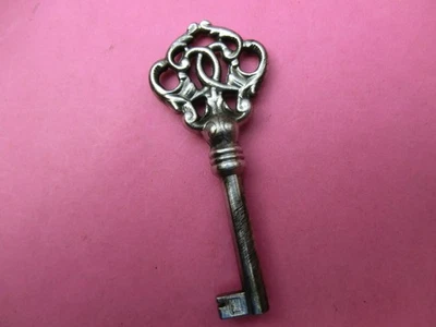 Alte Schlüssel - schöner alter Möbelschlüssel - Schrankschlüssel - Bild 1 von 2