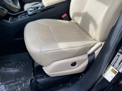 Asiento delantero usado se adapta a: Mercedes-Benz Mercedes clase GLS 166 2018 tipo GLS45 Foto 1 de 4