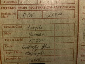 Yamaha RD250 Old Style Fahrzeugdokumentenbuch VE60 Bj 1973 - Bild 1 von 3