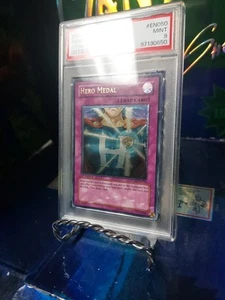 Yu-Gi-Oh! Hero Medal, Ultimate Rare, 2007, STON-EN050, Unlimited, PSA 9 - Picture 1 of 3