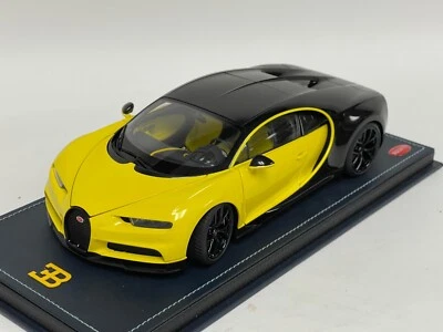 1/18 AutoArt Bugatti Chiron in Yellow wand Black Custom Leather  base 70994 - Image 1 of 4