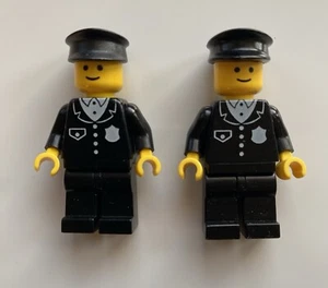LEGO 2 x Minifigure Classic Town Police Officers & Black Hat - Picture 1 of 4