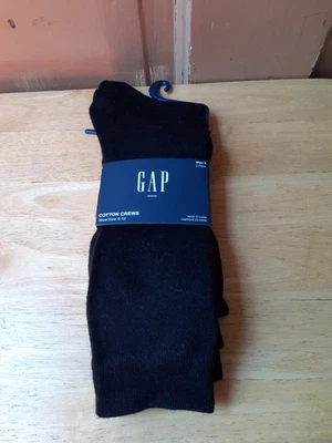 GAP Men's (3 Pair)  Crew Socks Size 6-12  NEW WITH TAGS - Image 1 of 3