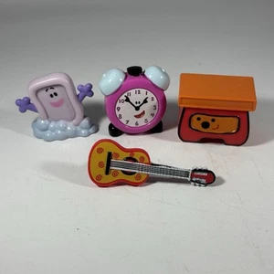 Blues Clues Playset Miniature Take Along Figures Lot 4 Tv Clock Slippery Soap - Picture 1 of 2
