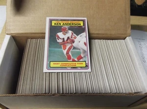 LOTE DE (350) DIFERENTES TARJETAS DE FÚTBOL AMERICANO TOPPS 1983 JUEGO PARCIAL CON SEMISTARS - Imagen 1 de 1