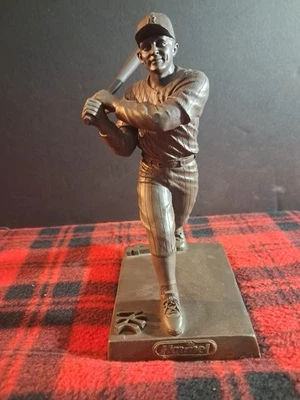 New York Yankees Legend Lou Gehrig Statue Hormel SGA  w/Box Bobble Dobble NOS - Image 1 of 4