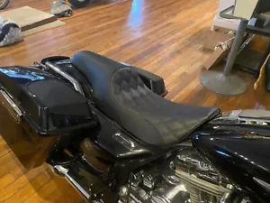 Saddlemen Gel Profiler Seat for 1997-2007 Harley Touring Road King Street Glide - Picture 1 of 6