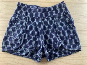 Staring At Stars for Urban Women's Blue Cream High Rise Shorts Size 2 - Picture 1 of 9