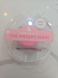 NEW Olive & June Press On Nails The Instant Xxs Round Length Tt Hearts - Picture 1 of 2