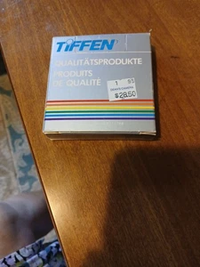 Tiffen 52mm Polarizer Lens Filter w/ Case, box and pamphlet 52mm - Picture 1 of 3