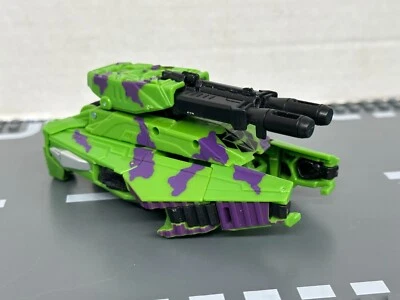 Отдельная фигурка Transformers Generations Combiners: Bruticus - Decepticon Brawl - Изображение 1 из 3