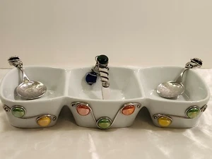 Home Essentials & Beyond 3 Section Serving Tray & 3 Utensils Handmade Wire Beads - Picture 1 of 19