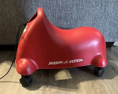 Radio Flyer Raro, Vintage y Coleccionable, Scoot N Zoom, Juguete Rojo Paseo Foto 1 de 4