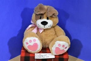 Animal Adventure 2018 Tan Brown Dog Plush With Big Pink Heart Feet (310-1760) - Picture 1 of 5