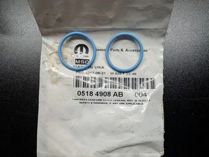 Juego de dos nuevas juntas tóricas de tubo de recogida de aceite Mopar OEM 5184908AB - Imagen 1 de 1