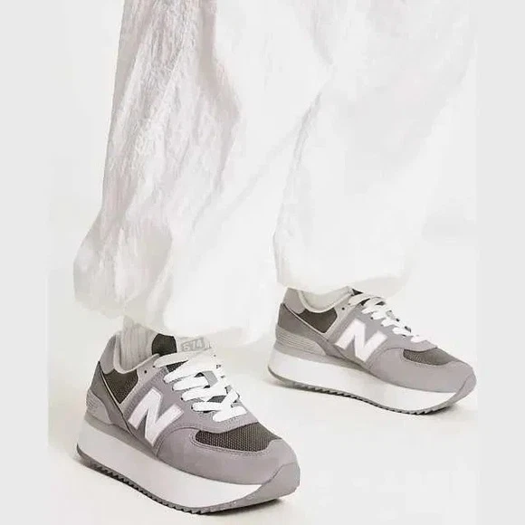 Zapatillas informales de plataforma New Balance 574+ para mujer WL574ZSD talla 6-10 Foto 1 de 4