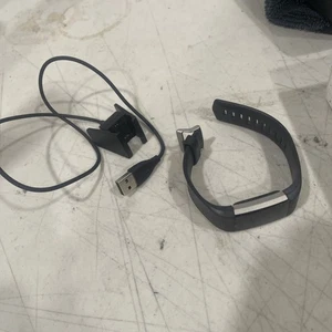 Fitbit Charge 2 Small Band Black Heart Rate Monitor Fitness. Band Was Repaired - Picture 1 of 2