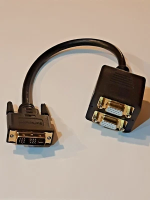 StarTech 1ft 0.3m DVI-I Analog to 2x VGA Video Splitter / Adapter Cable - M/F - Image 1 of 4