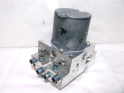 10-11-12 BOMBA FRENO ANTIBLOQUEO BMW 535i GT/ 550i GT/ A.B.S///   Foto 1 de 4