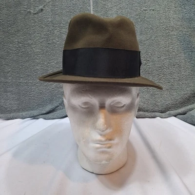 Green Vtg Dobbs Fifth Avenue New York Hat  Adult Size 7 - Image 1 of 4