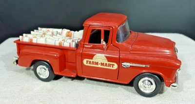 Unbranded 1955 Chevrolet Pickup Farm Market 1/24 - Image 1 of 4
