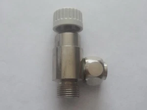082214 Wasserhahn Von Auspuffanlage Vaillant - Bild 1 von 1