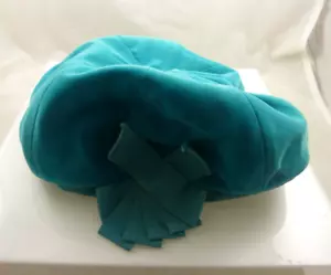 Belmar Vintage Cool hat bright teal velvet beret cap - Picture 1 of 7