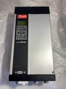 Danfoss VLT 6000 HVAC VLT6005HT4C54STR3DLF00A00C0 C/N:175Z7050 - Imagen 1 de 6