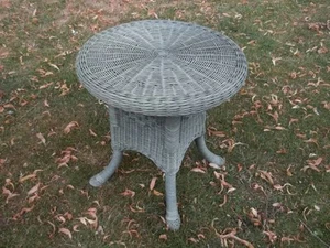 Couchtisch, Beistelltisch aus Rattan - Peddigrohr, grünlich, 50cm - Picture 1 of 2