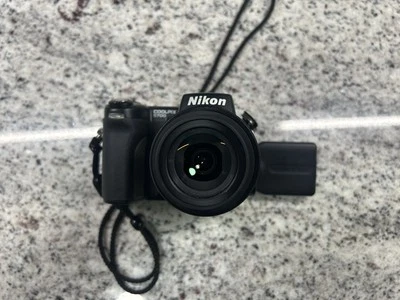 Nikon COOLPIX 5700 5.0MP Digital Camera - Image 1 of 4