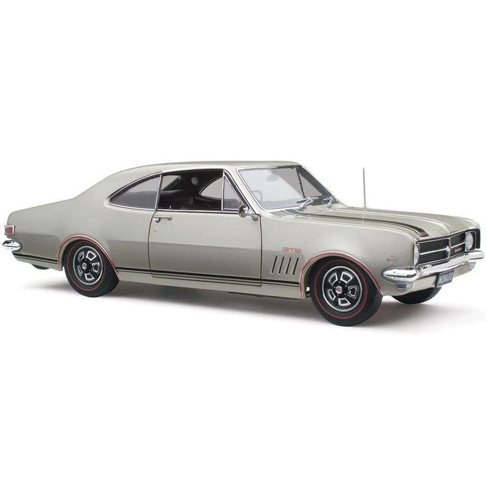 Classic Carlectables 18855 1/18 Holden HK Monaro Silver Mink