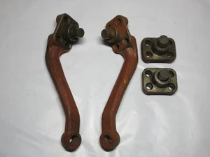 Ford GPW Jeep Willys MB Left & Right Steering Arm & Bottom Caps - Bild 1 von 12