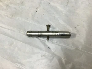 UPPER TILT SHAFT PIN MERCURY 2 STROKE 822869001 (MER71) - Picture 1 of 2