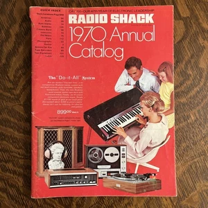 RADIO SHACK 1970 Annual Catalog Vintage Electronics Photos 128 Pages Magazine - Picture 1 of 10
