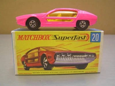 Matchbox Superfast MB20 Lamborghini Marzal Hot Pink Lesney made in England NMIB+ - Image 1 of 4