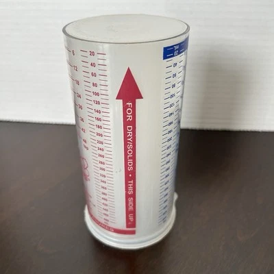 Pampered Chef Measure-All Dry Solids & Liquid Wet Measuring Cup - Image 1 of 4