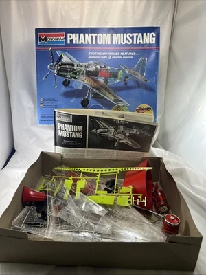 Monograma P51 Usado Phantom Mustang Modelo Kit 1/32 De Colección Poss Faltan Piezas Foto 1 de 4