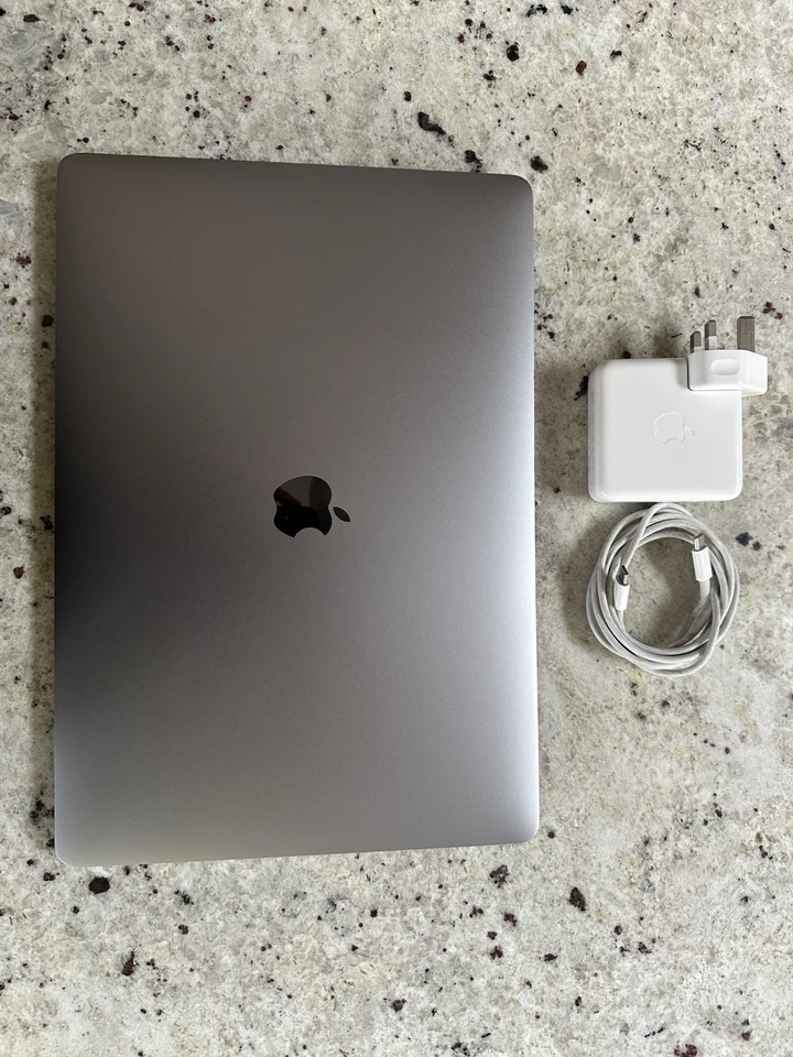 Apple Macbook Pro 15 Inch, 2016, Quad Core i7 2.9GHz 16GB 1TB SSD with touch bar - Image 1 of 4