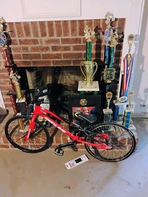 Bicicleta BMX Completa Redline Proline Mini Ruedas 18" Foto 1 de 4