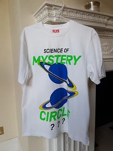 Camiseta unisex "PLYS" CIENCIA DEL CÍRCULO MISTERIOSO - Imagen 1 de 6
