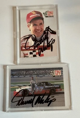 DARRELL WALTRIP - AUTOGRAPHED - 1991 PRO SET - CARD #117 & #118 HOF Encased - Image 1 of 4