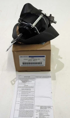 Nuevo retractor de cinturón de seguridad central trasero original Ford 2004-2007 Focus Sedán negro OEM Foto 1 de 4