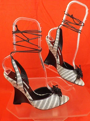 NUEVAS SANDALIAS CHARLES DAVID DOS TONOS CUERO TEXTURIZADO FLOR CUÑA 7.5 ESPAÑA Foto 1 de 4