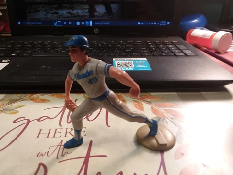 1988 SLU Teddy Higuera Figure - Brewers Cover