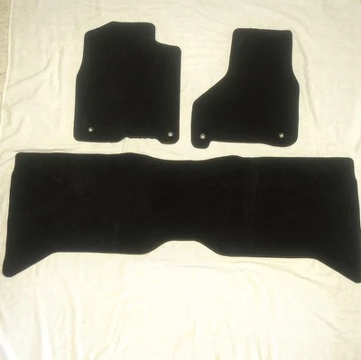 Dodge Ram 2013-2018 cabina y media OEM alfombra negra juego de alfombrillas Mopar 11019A Foto 1 de 4